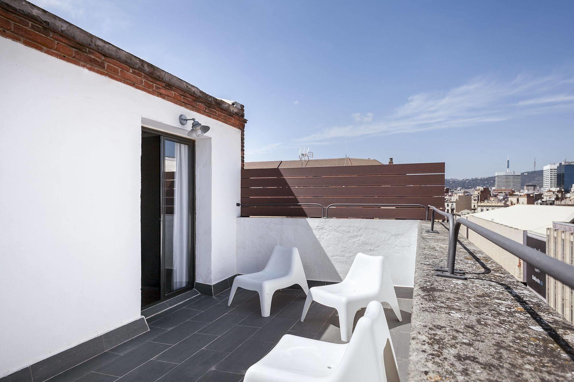 Fira Apartments By Gaiarooms Barcelona Exterior foto